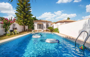 3 Bedroom Gorgeous Home In Chiclana De La Fronter